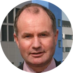 Professor Simon Travis